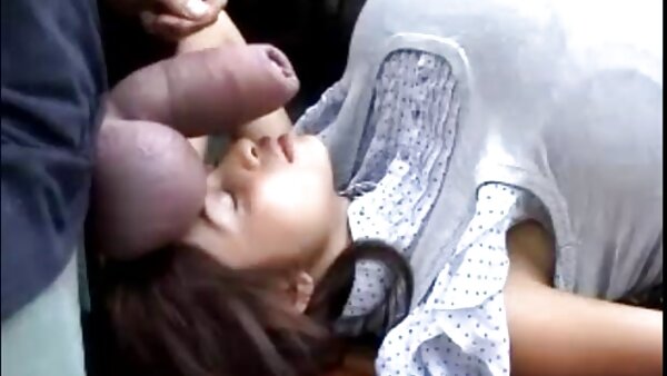 Gadis rampasan Mercedez Santos video lucah siam memberikan dia keldai untuk eboy dude